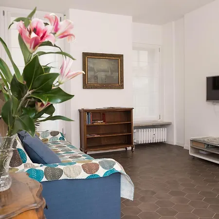 Апартаменты Isolo Holiday Apartment